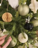 Umelý vianočný stromček Aspen 240 cm 100% PE – realistický vzhľad Umelý vianočný stromček Aspen 210 cm 100% PE – realistický vzhľad