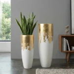 Moderní dekorativní květináč Luxe 70 v bílo Moderní dekorativní květináč Luxe 70 v bílo