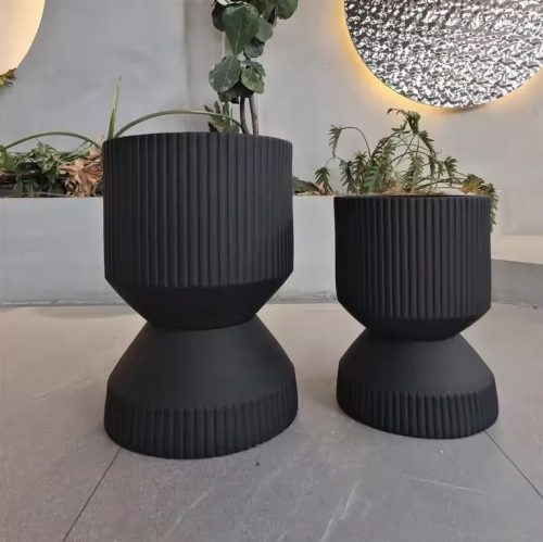 Okrasna tegla Up and Down crne boje 50 cm