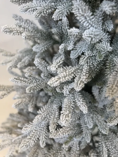 Umjetno božićno drvce Aspen 210cm sa snijegom 100% PE