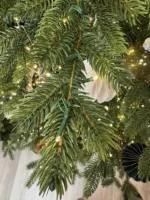 Umelý vianočný stromček Galloway 210 cm LED